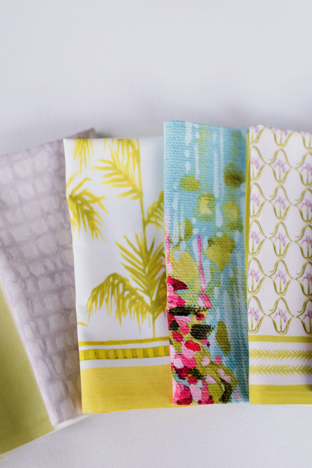 Iris in French Pink Dinner Napkins | Set of 4